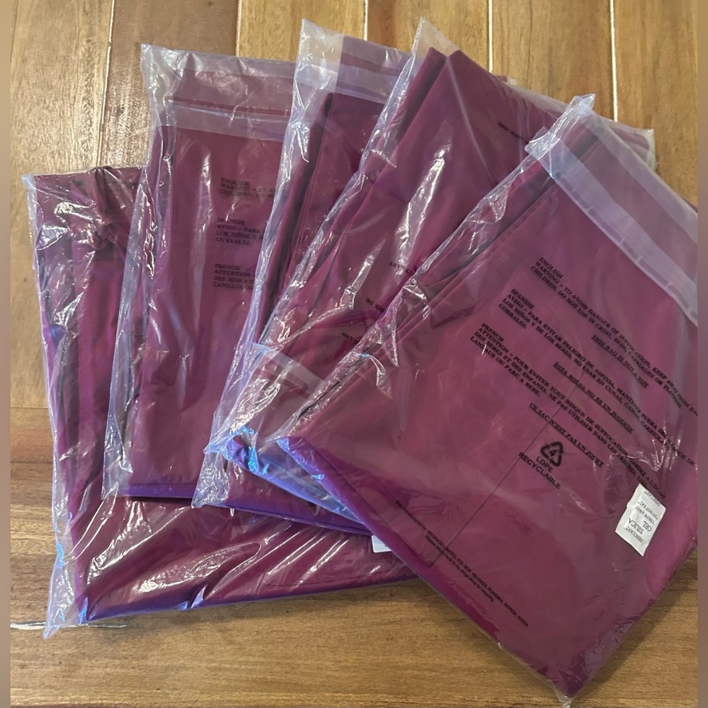 Cherokee Revolution Scrub bottoms in Wine Med Tall. NWT - Picture 5 of 5